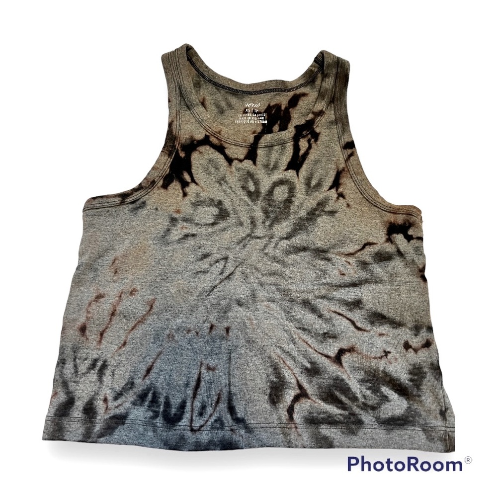 • 3/$15 • Aerie tie dye crop top